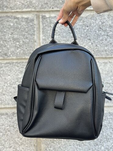 Рюкзаки: Минималистичный рюкзак для ценителей минимализма 🥰 цена 1400 сом