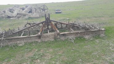 трактор урсус: Мала сатылат трактор т150 ка баасы 60 мин деп атам чалгыла