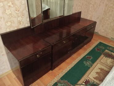 Komodlar: Güzgülü — 3