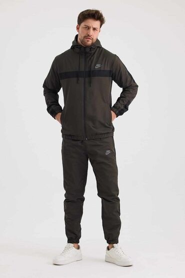 Trenerke: Komplet, 2XL (EU 56), L (EU 52), M (EU 50), Nike, Mikrofiber na lalafo.rs — 3 Trenerke: Komplet, 2XL (EU 56), L (EU 52), M (EU 50), Nike, Mikrofiber — 3