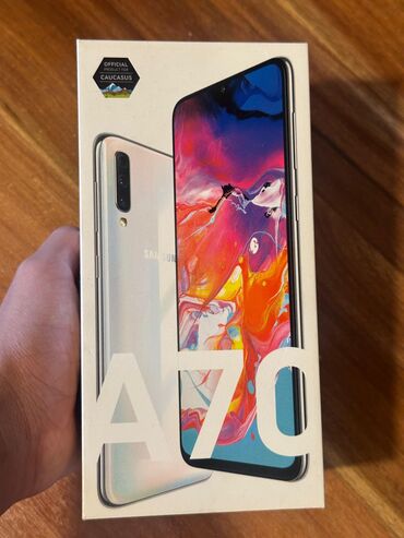 Kabrolar: Samsung Galaxy A70, 128 GB, rəng - Ağ, İki sim kartlı