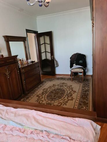 Köhnə tikili: Bakı, 4 otaqlı, Köhnə tikili, m. Əhmədli, 105 kv. m — 12