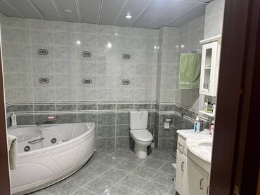 Köhnə tikili: Bakı, 6 otaqlı, Köhnə tikili, m. İçərişəhər, 200 kv. m — 4