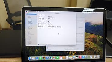 Apple MacBook: Apple MacBook, 15.4 ", Intel Core i7, 512 GB — 11