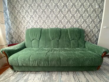 матрас диван: Цвет - Зеленый, Б/у