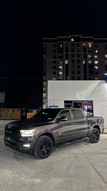 Dodge: Dodge Ram 1500: 2021 г., 5.7 л, Автомат, Бензин, Внедорожник