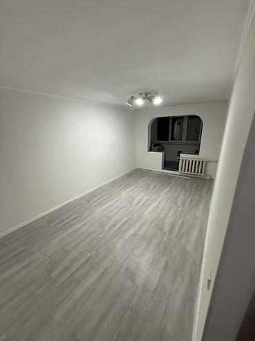 Продажа комнат: 37 м², Без мебели — 2