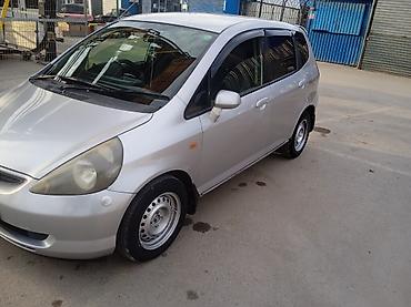 коробка fit: Honda Fit: 2002 г., Хэтчбэк — 3
