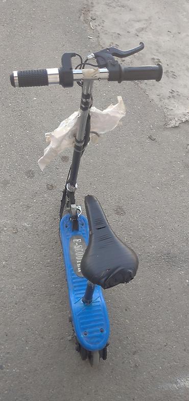 elektrikli scooter tap az: Elektrikli skuter – oturacaqlı model - Rəng: mavi gövdə, “E-SCOOTER” — 2