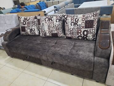 Прямые диваны: Продаю диваны мустанг по городу доставка бесплатно звоните ватсап — 18