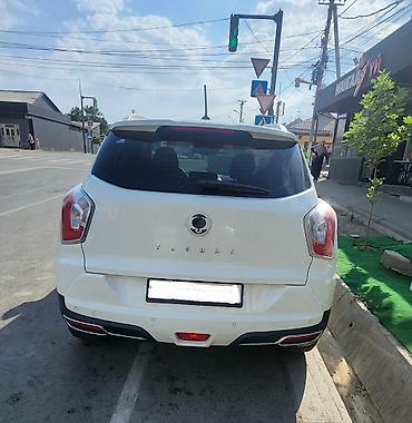 битые машины продажу: Ssangyong Tivoli: 2020 г., 1.6 л, Автомат, Бензин, Кроссовер — 5