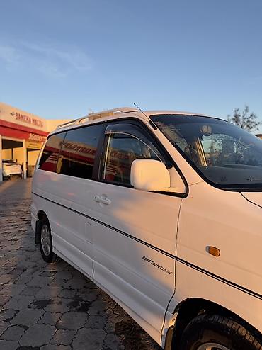 Toyota: Toyota Noah: 2000 г., 2 л, Автомат, Бензин, Минивэн — 9