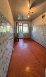 продажа квартир трёх комнатную аламидин 1: 3 комнаты, 60 м², Индивидуалка, 4 этаж, Старый ремонт