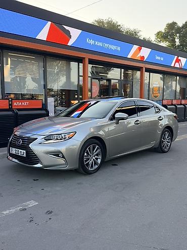 Lexus ES: 2017 г., Автомат, Гибрид, Седан