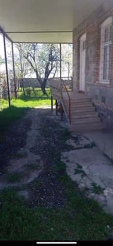 Həyət evləri və villaların satışı: Satılır: həyətli kərpic ev. Sabit rehman kucesi - Tikinti: kərpic və — 1