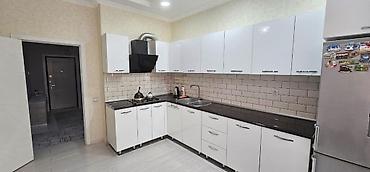 20 ci sahədə satilan evlər: Yasamal, 3 otaqlı, Yeni tikili, m. 20 Yanvar, 90 kv. m — 1