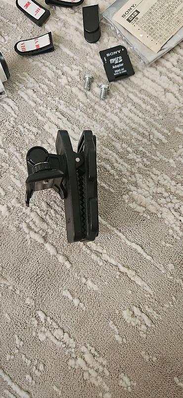 Видеокамеры: Sony AZ 1 mini камера и идеальном состоянии и с множеством креплений — 4