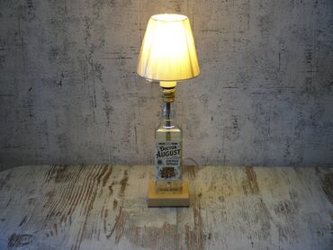 Рабочие настольные лампы: Светильник ночник. настольная лампа из бутылки виски и крепких — 15