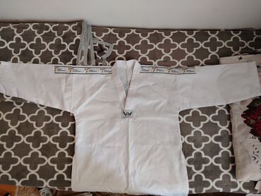 İdman formaları: Salam taekvondo dəsti hər şey var alavə məlumat üçün vaccabda yazsın — 10