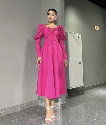 розовое: Вечернее платье, Длинная модель, С рукавами, Корсет, S (EU 36), M (EU 38)