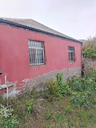 Həyət evləri və villaların satışı: 1 mərtəbəli həyət evi - Plan: Eyvanlı giriş, 1 mərtəbə, 4 otaqlı 3 — 8