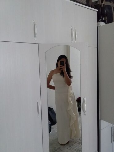 платье белая: Вечернее платье, 3XL (EU 46)