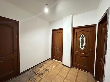 Продажа квартир: 2 комнаты, 83 м², Индивидуалка, 4 этаж, Старый ремонт — 9