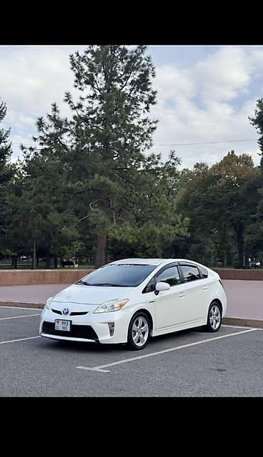 e klass: Toyota Prius: 2014 г., Вариатор, Гибрид, Хэтчбэк — 5