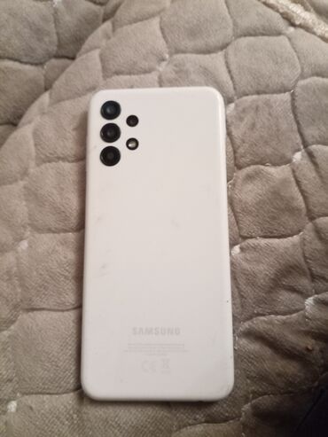 Samsung: Samsung Galaxy A13, 64 ГБ, цвет - Белый