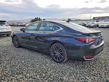 inter: Lexus ES: 2022 г., 2.5 л, Автомат, Гибрид — 5