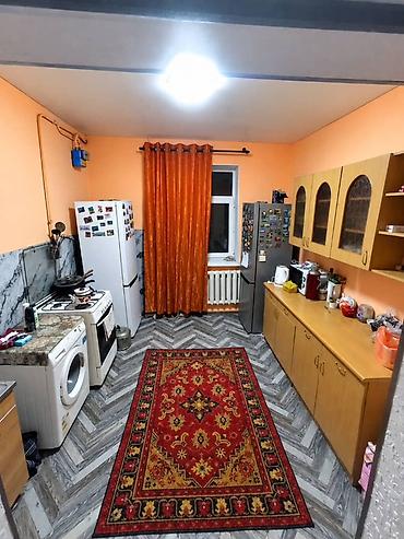 Үй сатып алам: 4 бөлмө, 110 м², 4 соток, Бишкек, Баят/Азиз базары Менчик ээси — 9