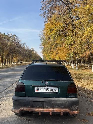 есть торг: Volkswagen Golf: 1995 г., 1.8 л — 3
