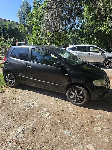 Унаа сатуу: Volkswagen Fox: 2008 г., 1.2 л, Кол менен иштөөчү, Бензин — 6