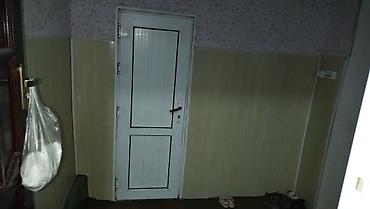 Продажа коттеджей и домов: Дом из пяти комнат имеется хоз постройки сарай на 10 голов, два — 8