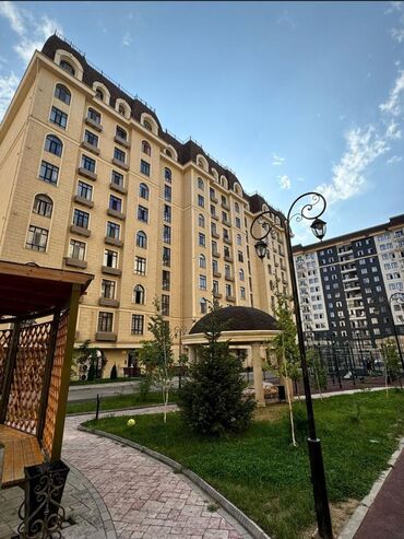 кварита: 3 комнаты, 100 м², Элитка, 10 этаж, Дизайнерский ремонт