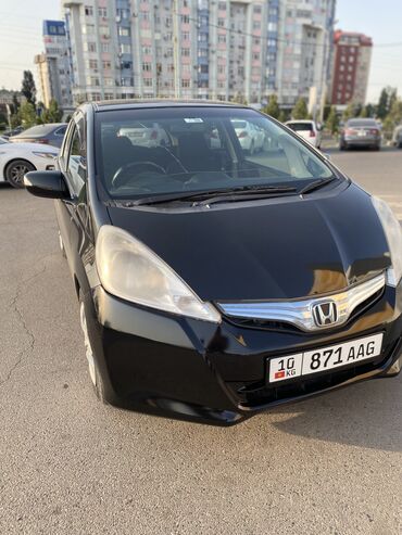 tayota runx: Honda Fit: 2012 г., 1.3 л, Вариатор, Гибрид, Хэтчбэк
