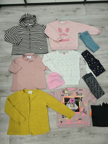 Другие детские вещи: Продаю детскую одежду на девочку 4-5-6 лет. Одежда хорошего качества
