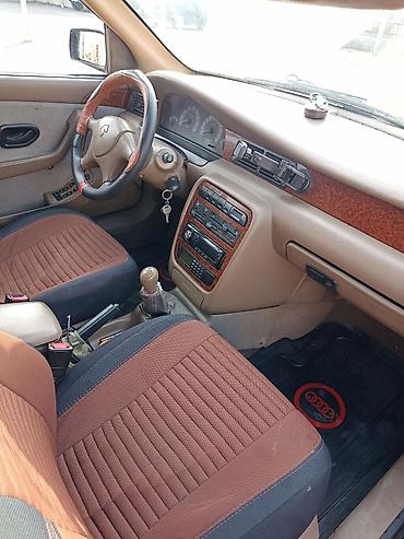 ıran khodro samand: Iran Khodro Samand: 1.8 l | 2006 il 471000 km Sedan — 4