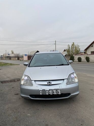 Honda: Honda Civic: 2000 г., 1.5 л, Вариатор, Бензин, Хэтчбэк