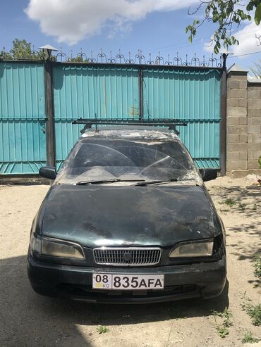 спринтер халадильник: Toyota Corolla: 1998 г., 1.5 л, Автомат, Бензин, Седан