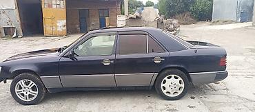 Унаа сатуу: Mercedes-Benz W124: 1991 г., 2.3 л, Кол менен иштөөчү, Бензин, Седан — 4