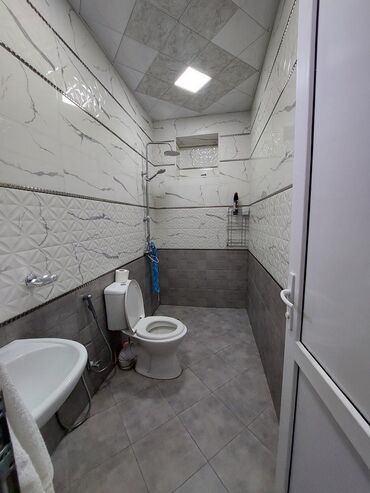 Günlük kirayə evlər: 200 kv. m, 4 otaqlı, Artezian quyusu, Kanalizasiya, Kombi — 18