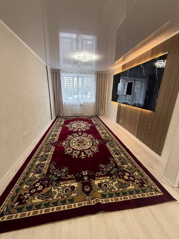 срочно сдаётся квартира маладая гвардия: 1 комната, 33 м², Общежитие и гостиничного типа, 3 этаж, Евроремонт