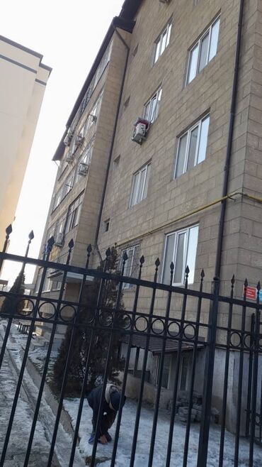 кварты: 1 комната, 33 м², Индивидуалка, 5 этаж, Евроремонт