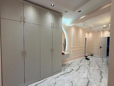 Yeni tikili: İcarəyə verilir 3 otaqlı yeni tikili 110 m², Nərimanov r. Kateqoriya — 19