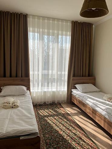 Гостиницы, отели (Посуточная аренда комнат): Тундук — гостевой дом (HOSTEL) Уютные светлые номера разных — 3