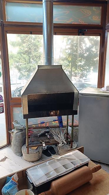 kiosk satici: FRY DÖNƏR – küçə yeməyi köşkü Biznesi Satiram.Arenda 500 azn.Ciddi — 6