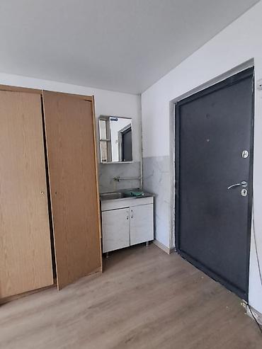 мари: 1 комната, 12 м², ул. Ахунбаева / Малдыбаева Гостиничный тип, 2 этаж, Евроремонт — 2