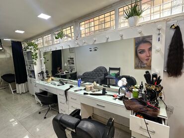 Salon, tibbi mebel dəsti: Çox tecili ‼️ Salon Komoti teze kimi ‼️ İwiqli 2 ededdi ustunun Wuwesi