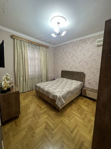 Uzunmüddətli kirayə evlər: 220 kv. m, 6 otaqlı — 8